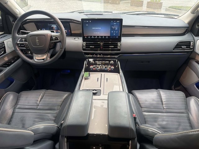 Used 2024 Lincoln Navigator L Black Label AWD/4WD image 24