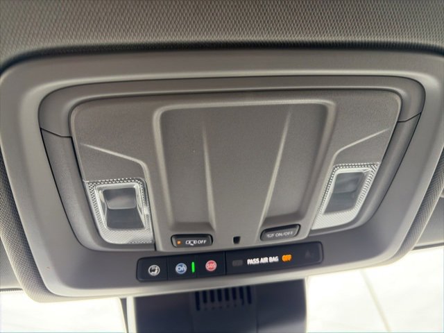 Used 2024 GMC Sierra 1500 Pro w/ Pro Value Package image 25