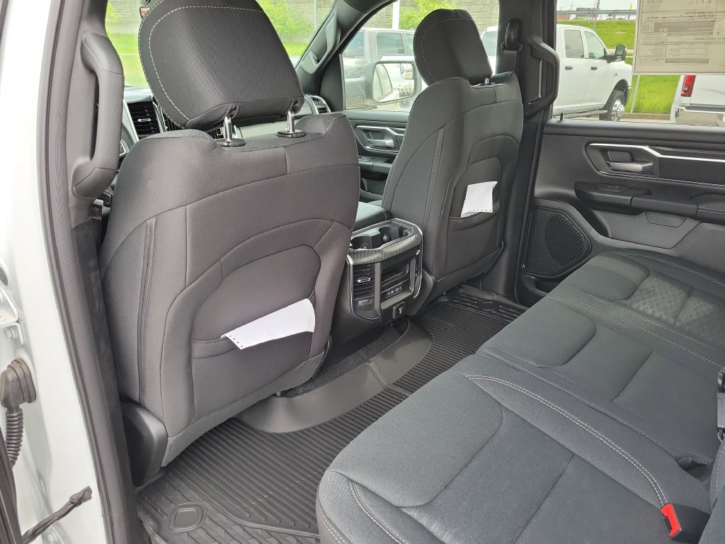 New 2026 RAM 1500 Big Horn AWD/4WD image 16