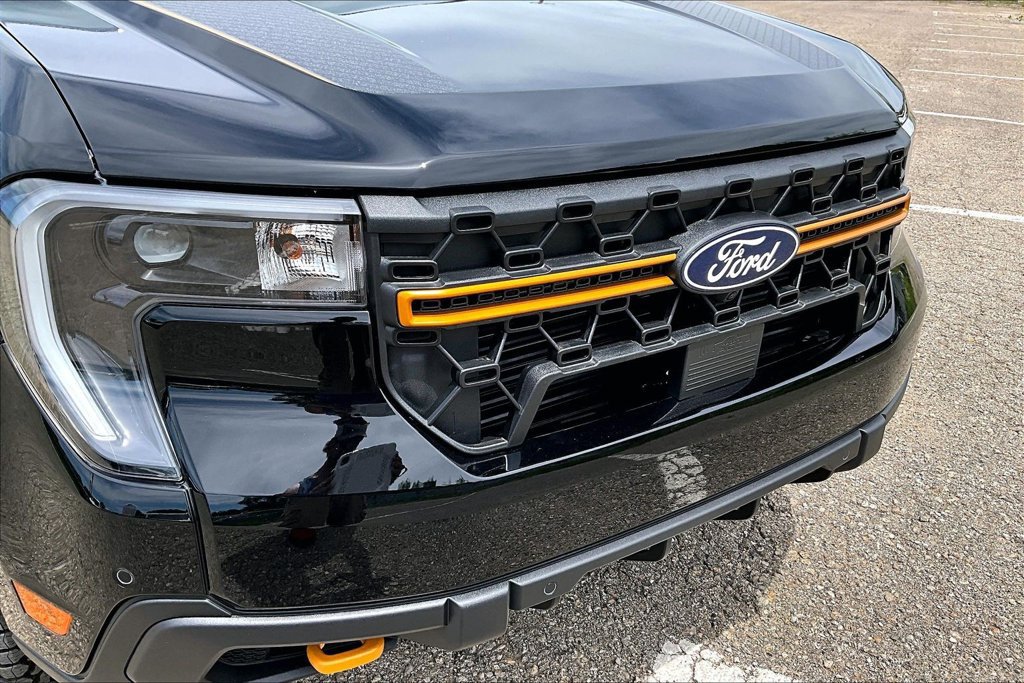 New 2026 Ford Maverick Tremor AWD/4WD image 35