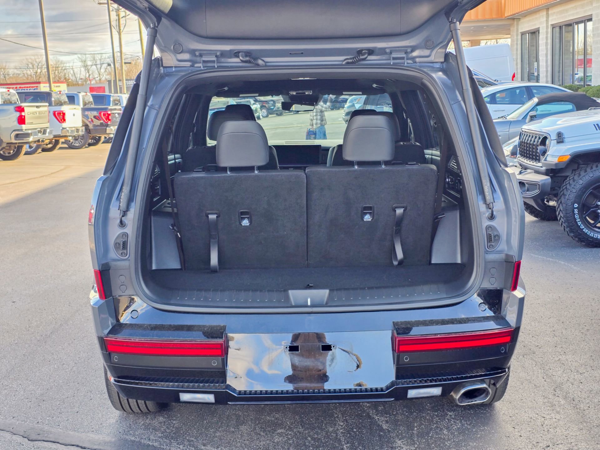 Used 2024 Hyundai Santa Fe Calligraphy image 50