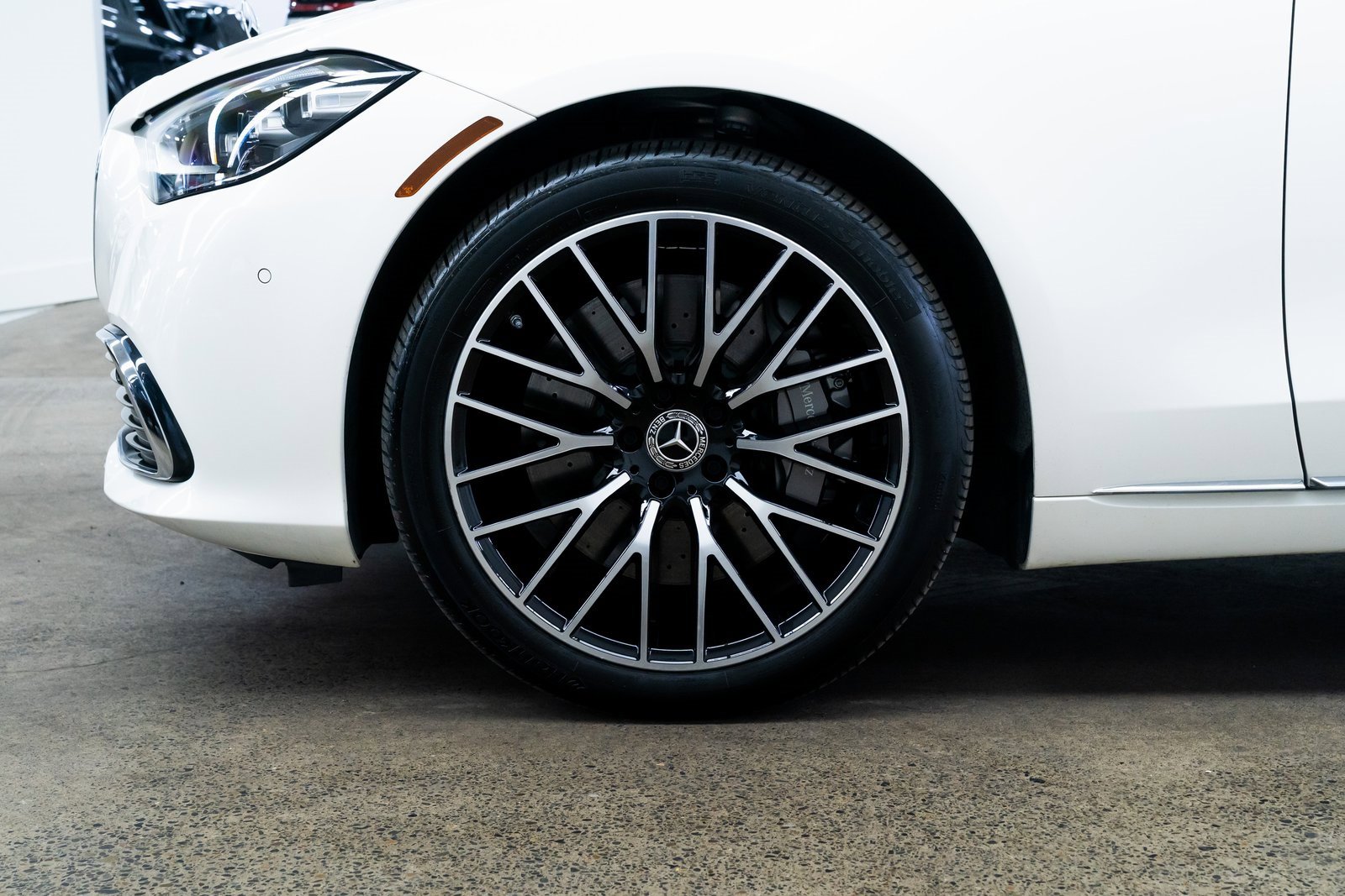 Used 2023 Mercedes-Benz S 580 4MATIC Sedan image 7