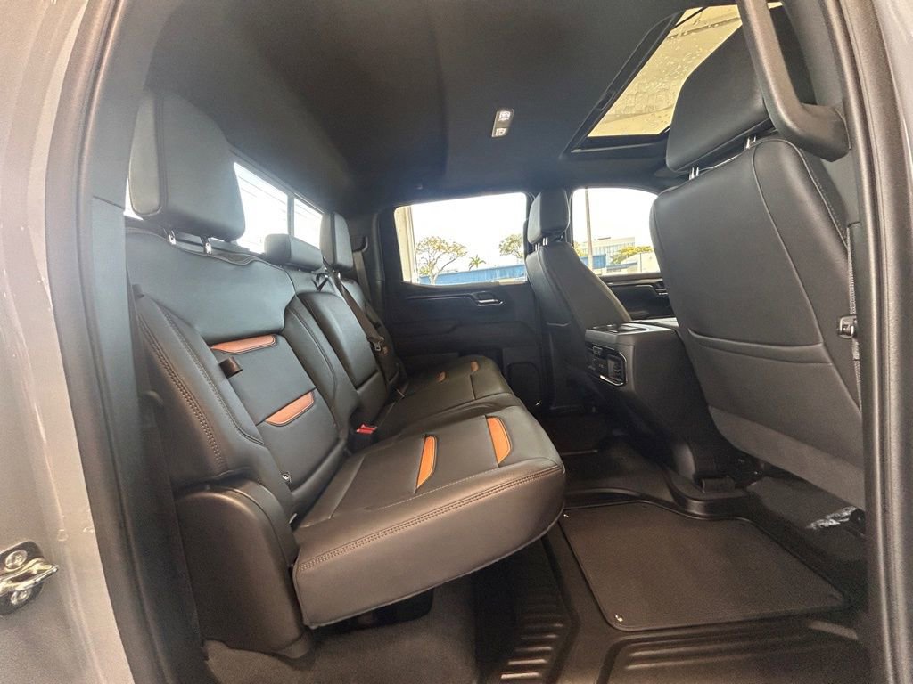 Used 2025 GMC Sierra 1500 AT4 w/ AT4 Premium Package image 36