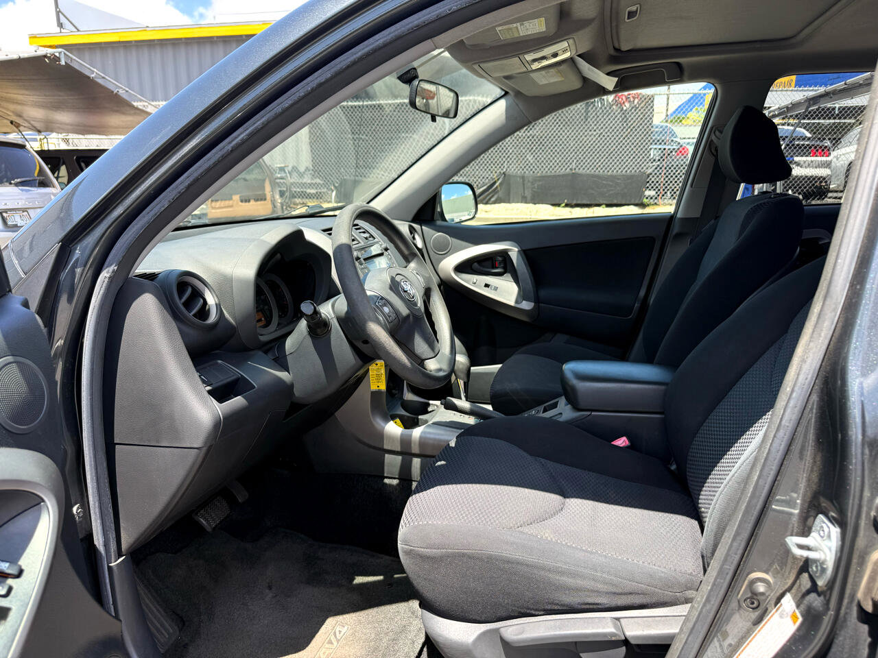 Used 2007 Toyota RAV4 Sport image 9