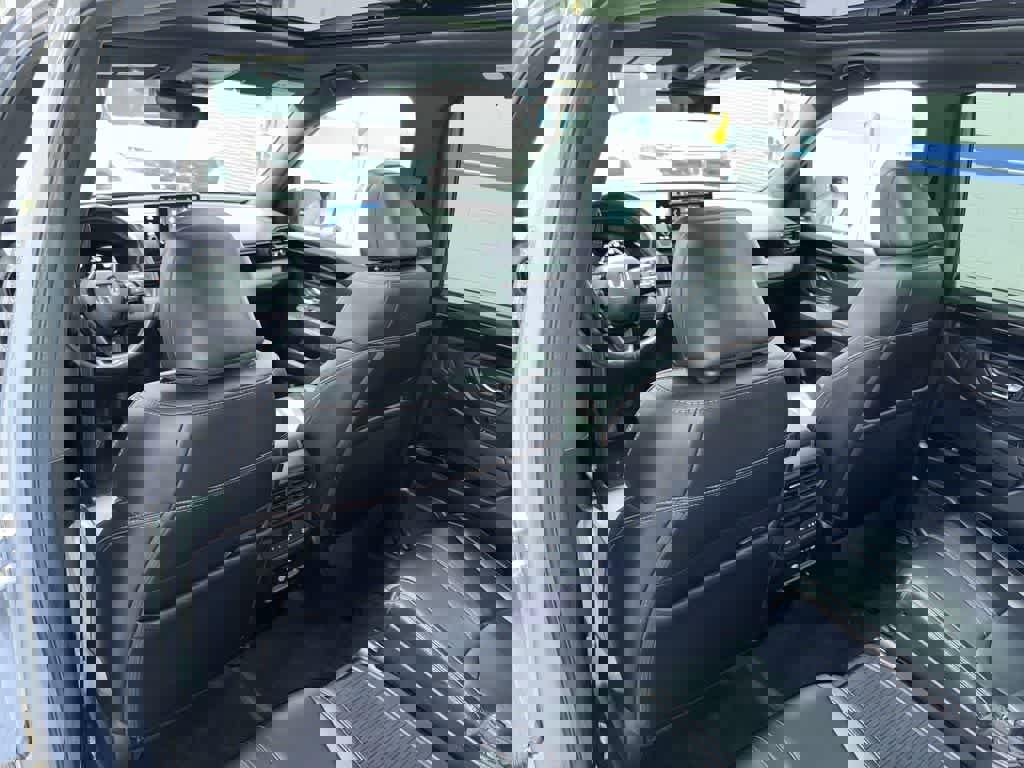 Used 2024 Honda Pilot TrailSport image 31