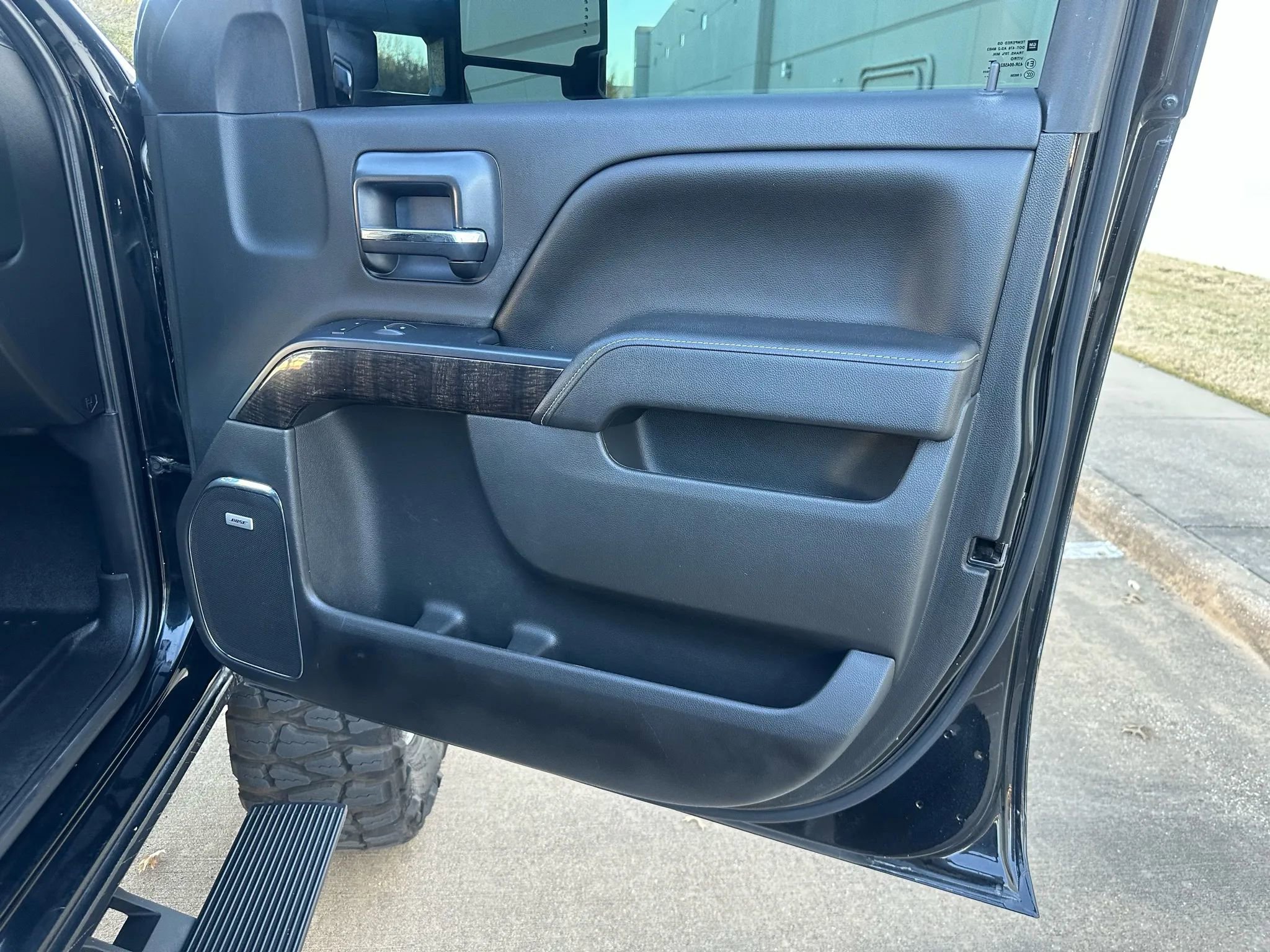 Used 2016 GMC Sierra 2500 Denali w/ Duramax Plus Package image 27