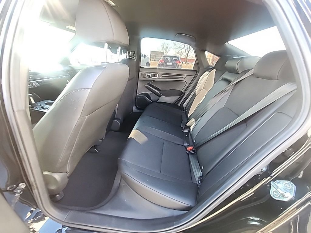 Used 2025 Honda Civic Sport image 25