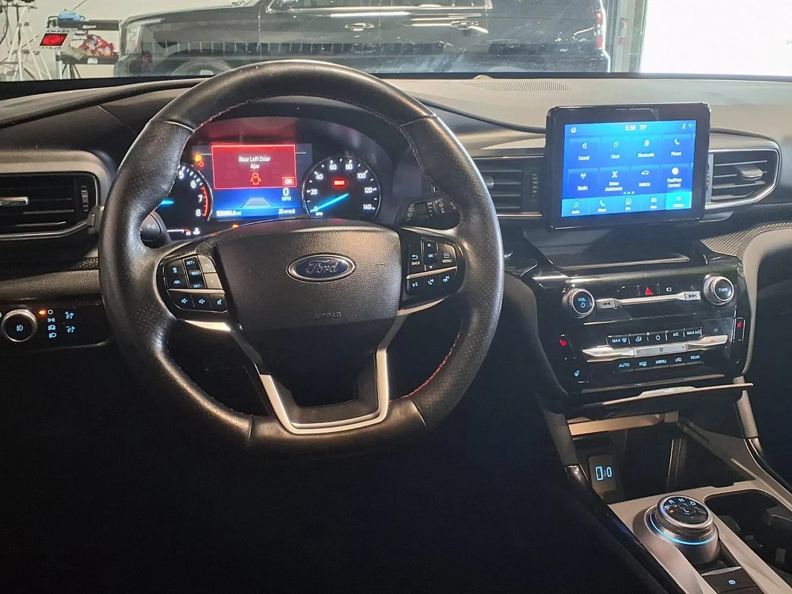 Used 2023 Ford Explorer ST-Line RWD image 16