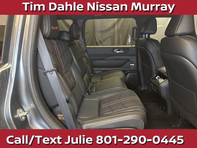 Used 2025 Nissan Armada PRO-4X AWD/4WD image 18
