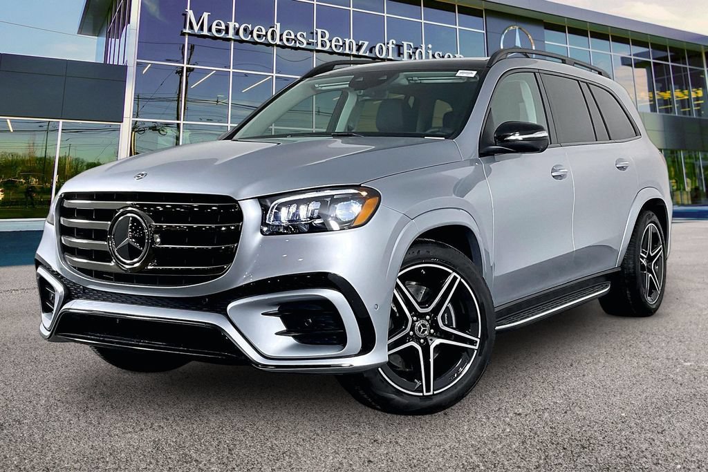New 2026 Mercedes-Benz GLS 450 4MATIC image 2