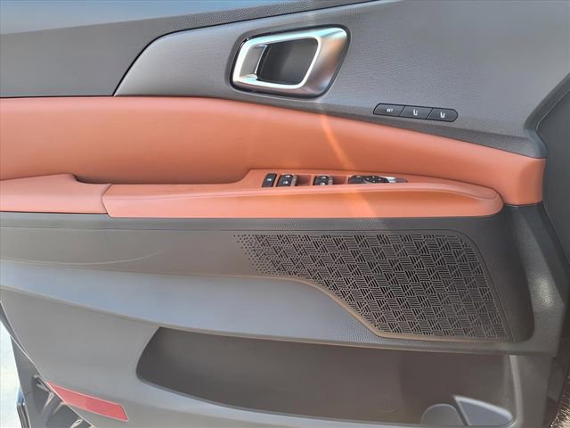 New 2026 Kia Carnival EX image 17