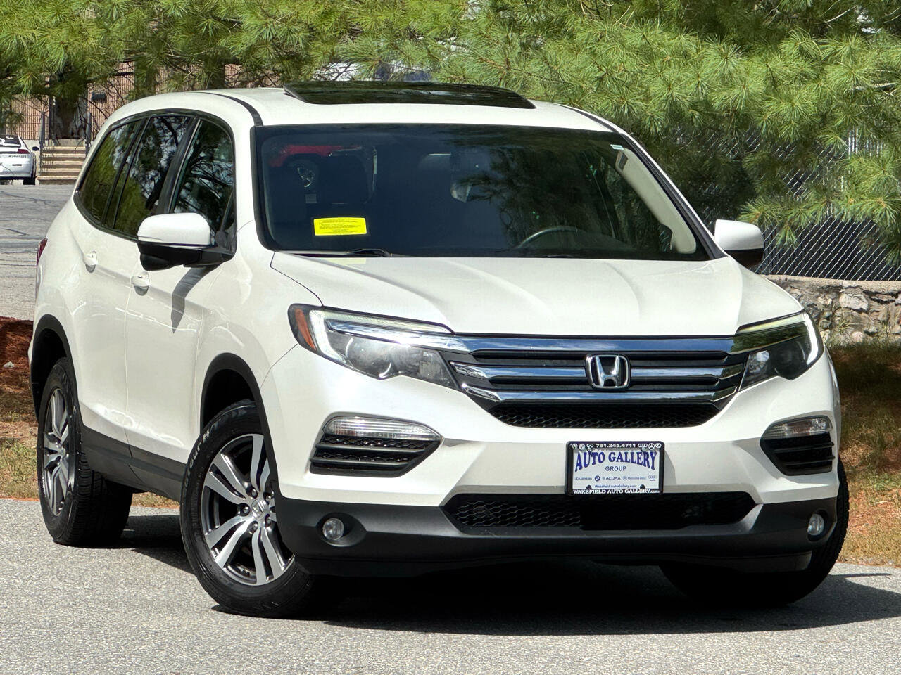 Used 2017 Honda Pilot EX-L image 1