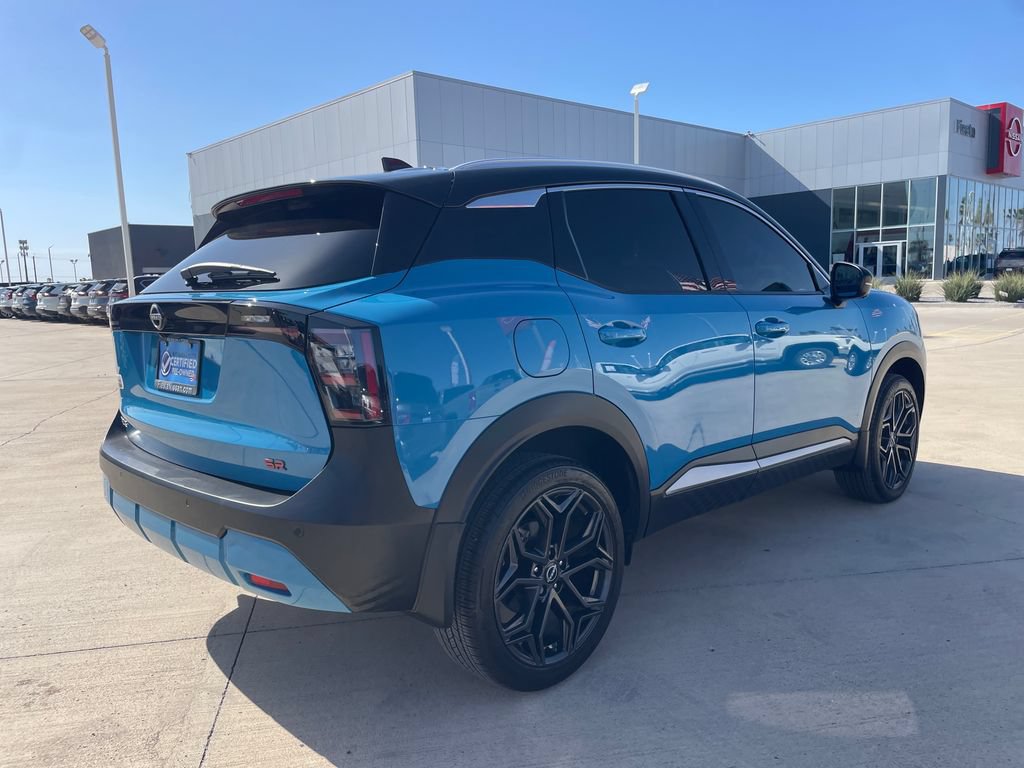 Certified 2025 Nissan Kicks SR FWD image 5