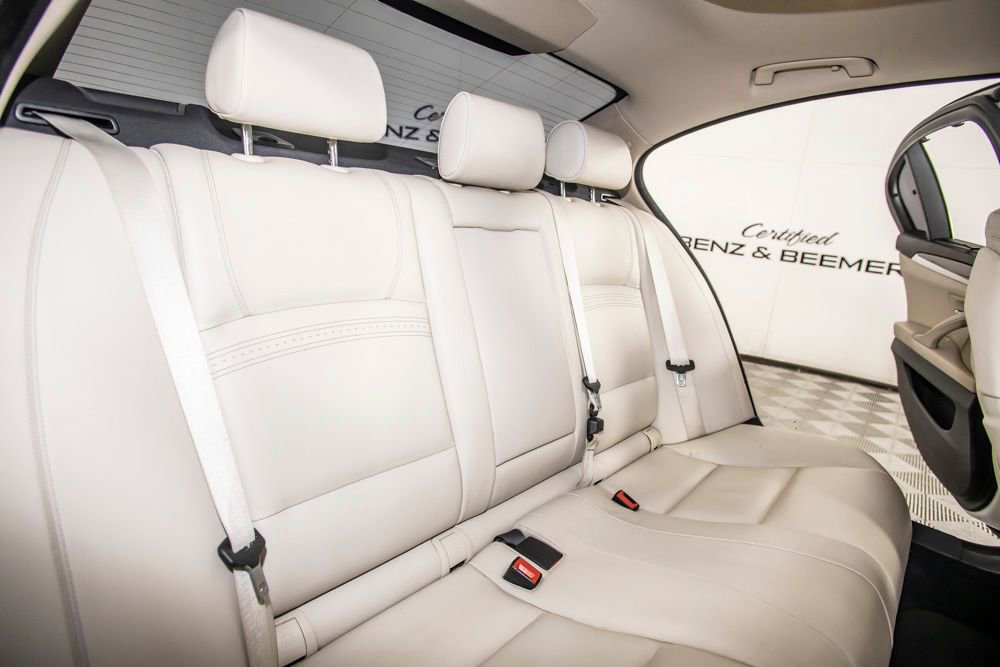 Used 2014 BMW 550i Sedan RWD image 17