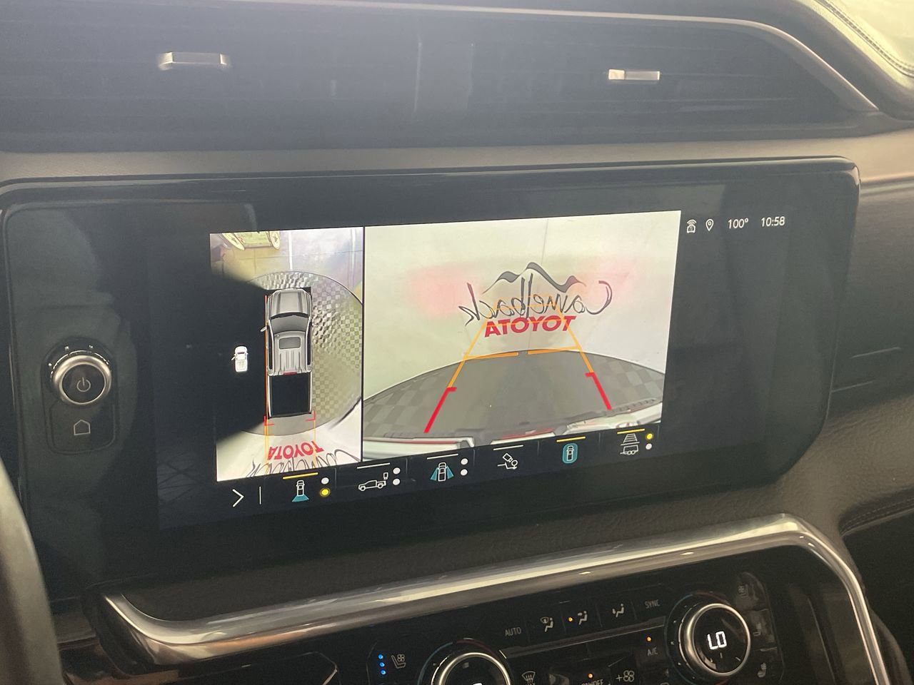 Used 2023 GMC Sierra 1500 Denali w/ Denali Reserve Package AWD/4WD image 16
