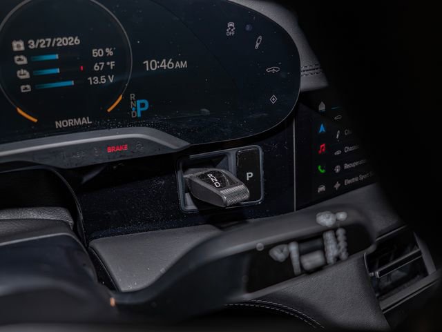 Used 2020 Porsche Taycan Turbo S image 19