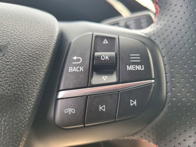 Certified 2025 Ford Escape ST-Line AWD/4WD image 26