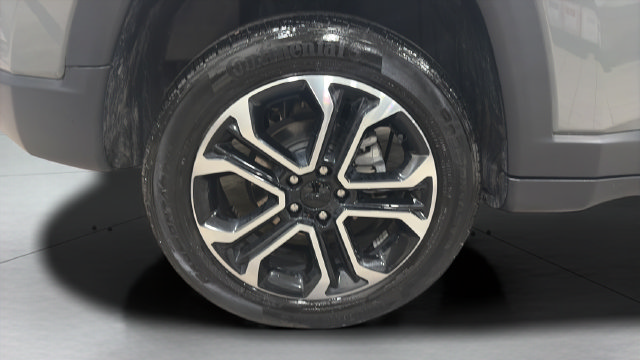 Used 2023 Jeep Compass Limited AWD/4WD image 24