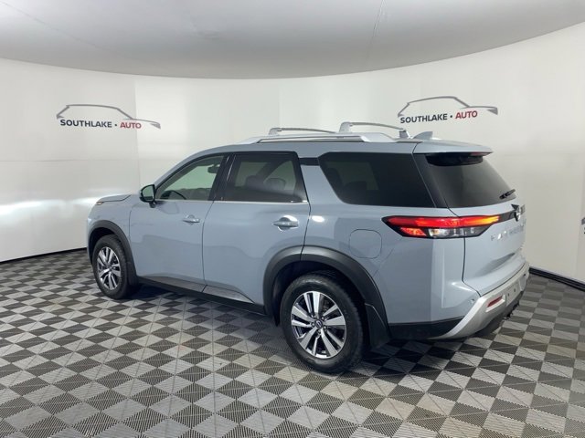Used 2022 Nissan Pathfinder SL image 6