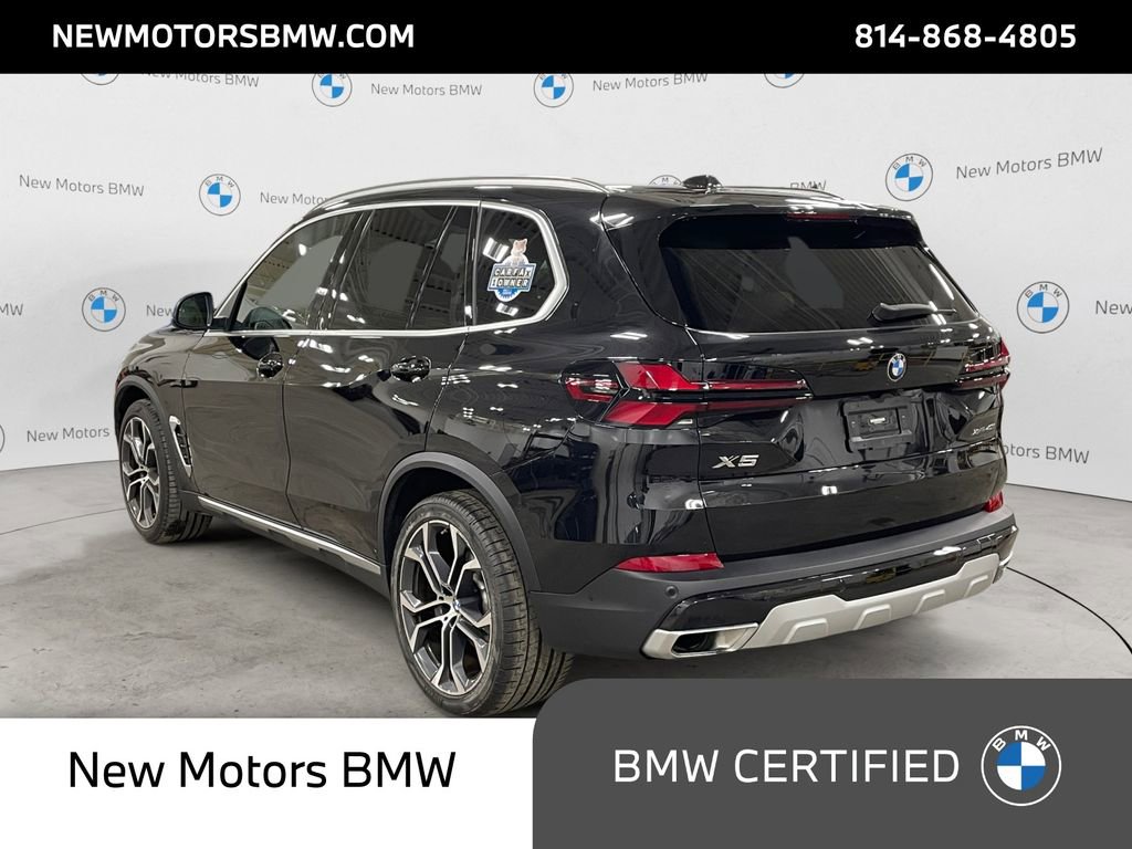 Certified 2024 BMW X5 xDrive40i w/ Premium Package AWD/4WD image 3