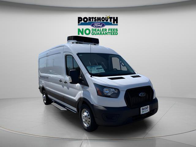New 2025 Ford Transit 250 148 Medium Roof Extended AWD image 24