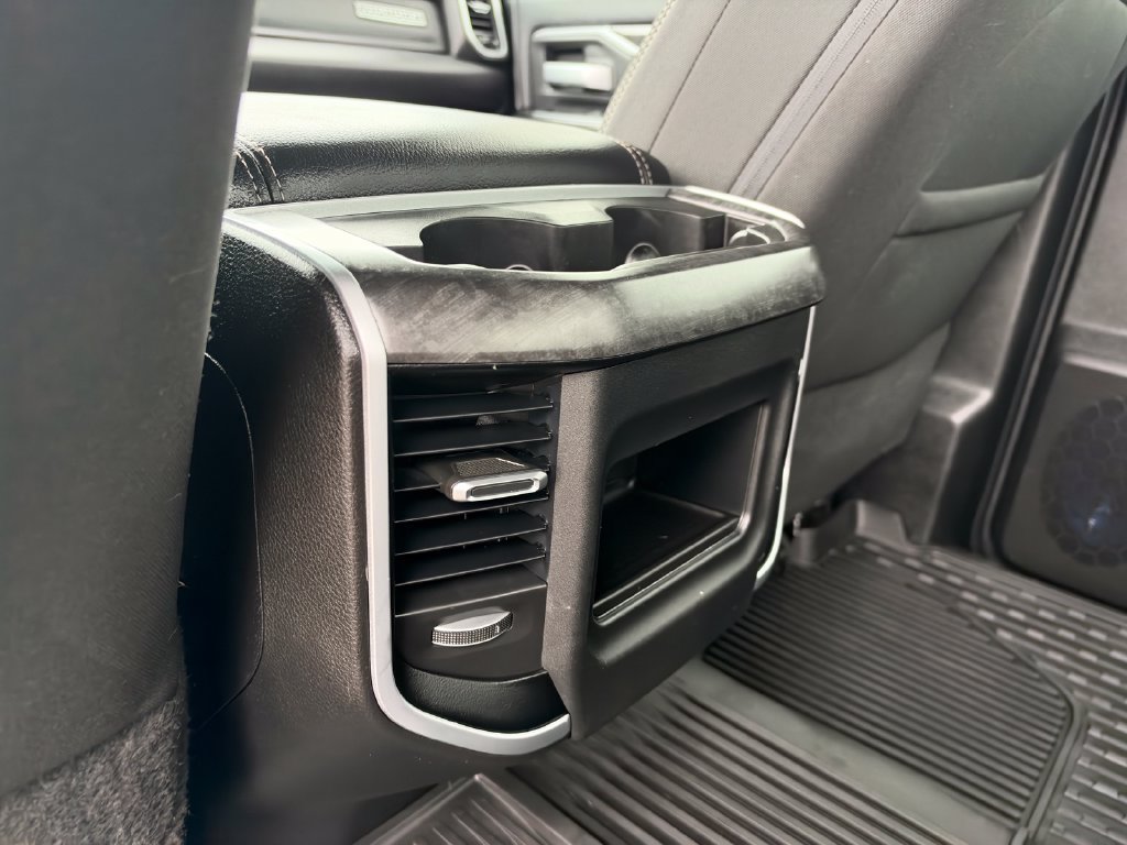 Used 2024 RAM 3500 Big Horn w/ Sport Appearance Package AWD/4WD image 20