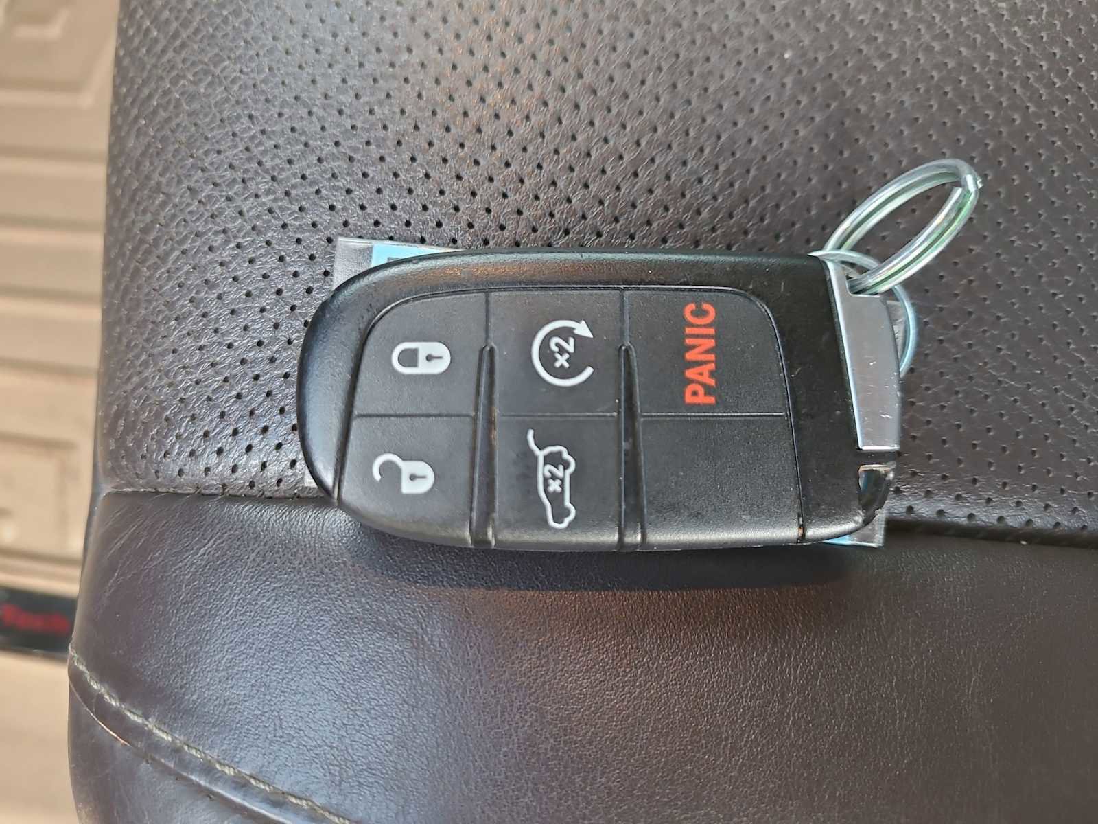 Used 2015 Jeep Grand Cherokee Summit image 28