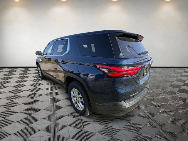 Used 2022 Chevrolet Traverse LS FWD image 8