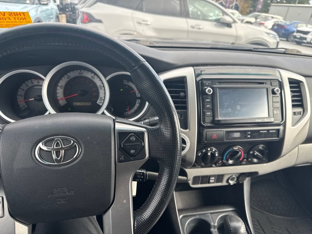 Used 2014 Toyota Tacoma 4x4 Double Cab w/ SR5 Package image 8
