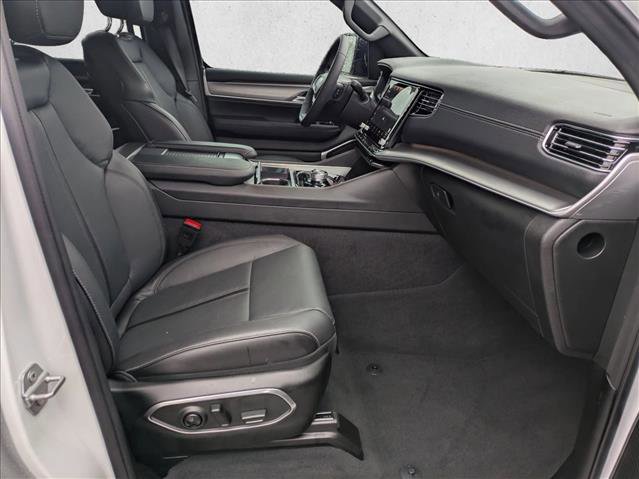 Used 2026 Jeep Grand Wagoneer 4WD image 22