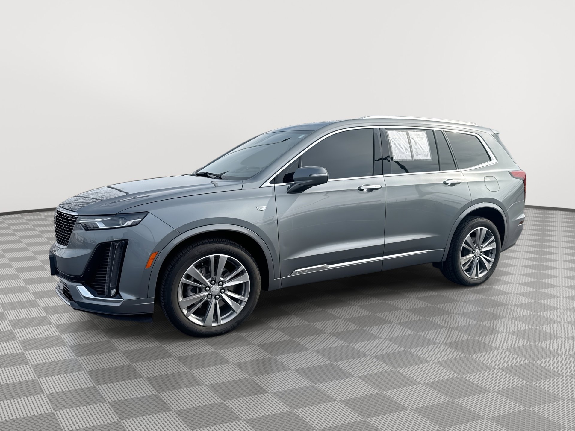 Certified 2022 Cadillac XT6 Premium Luxury image 1