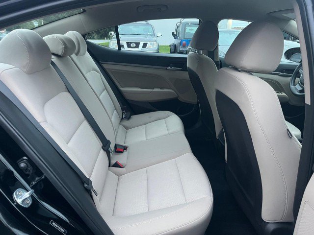 Used 2018 Hyundai Elantra SEL FWD image 9