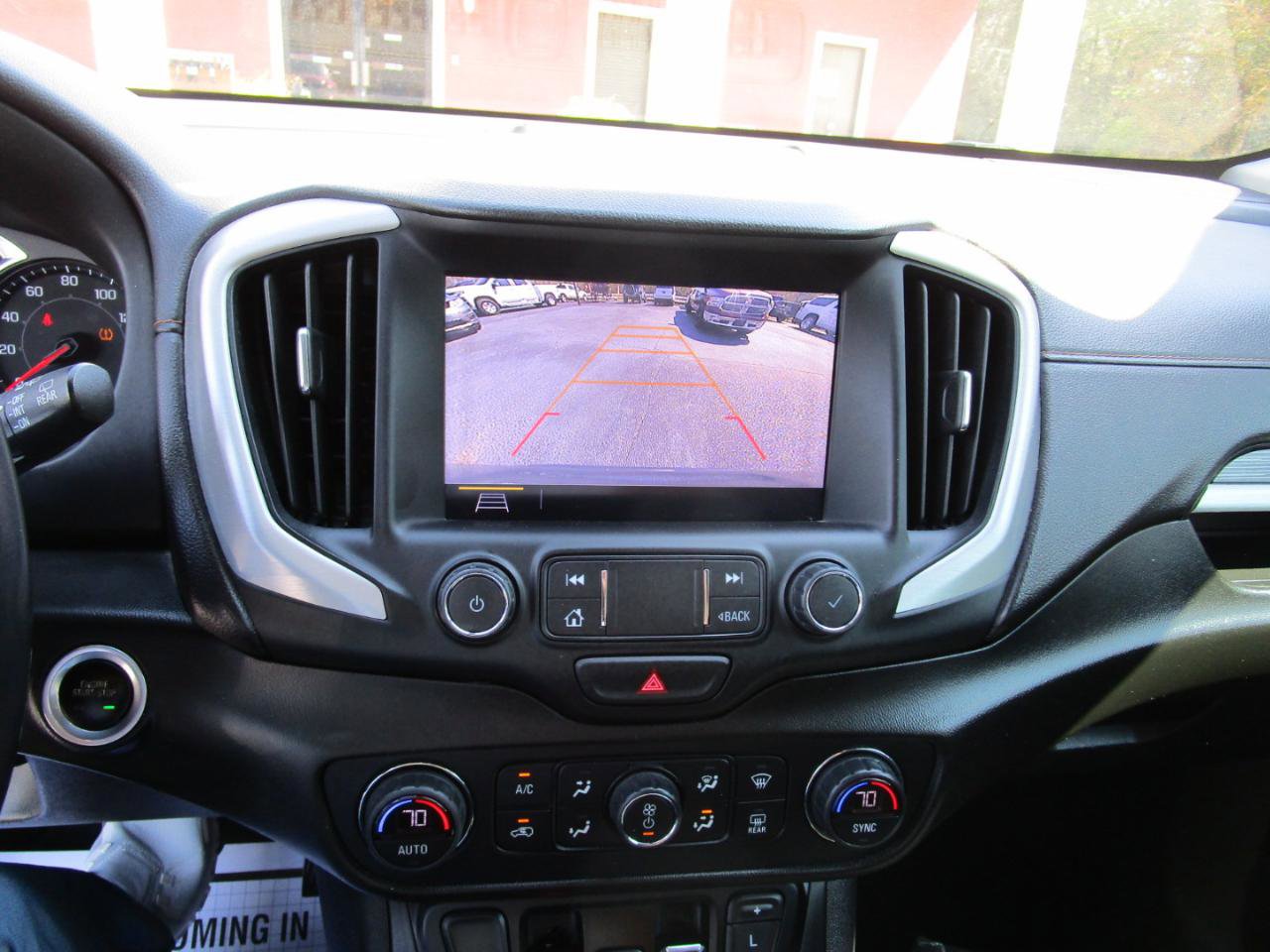 Used 2020 GMC Terrain SLT AWD/4WD image 16