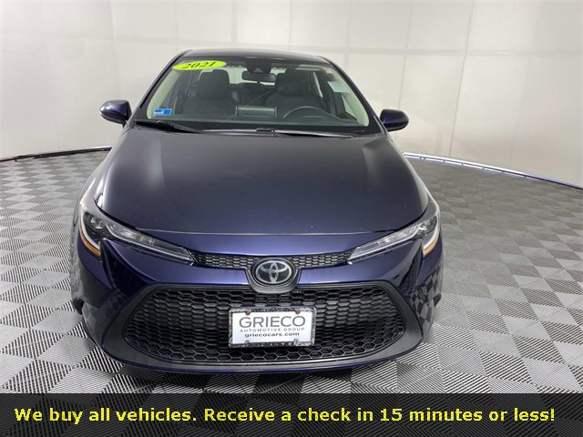 Used 2021 Toyota Corolla LE w/ Carpet Mat Package (TMS) image 3