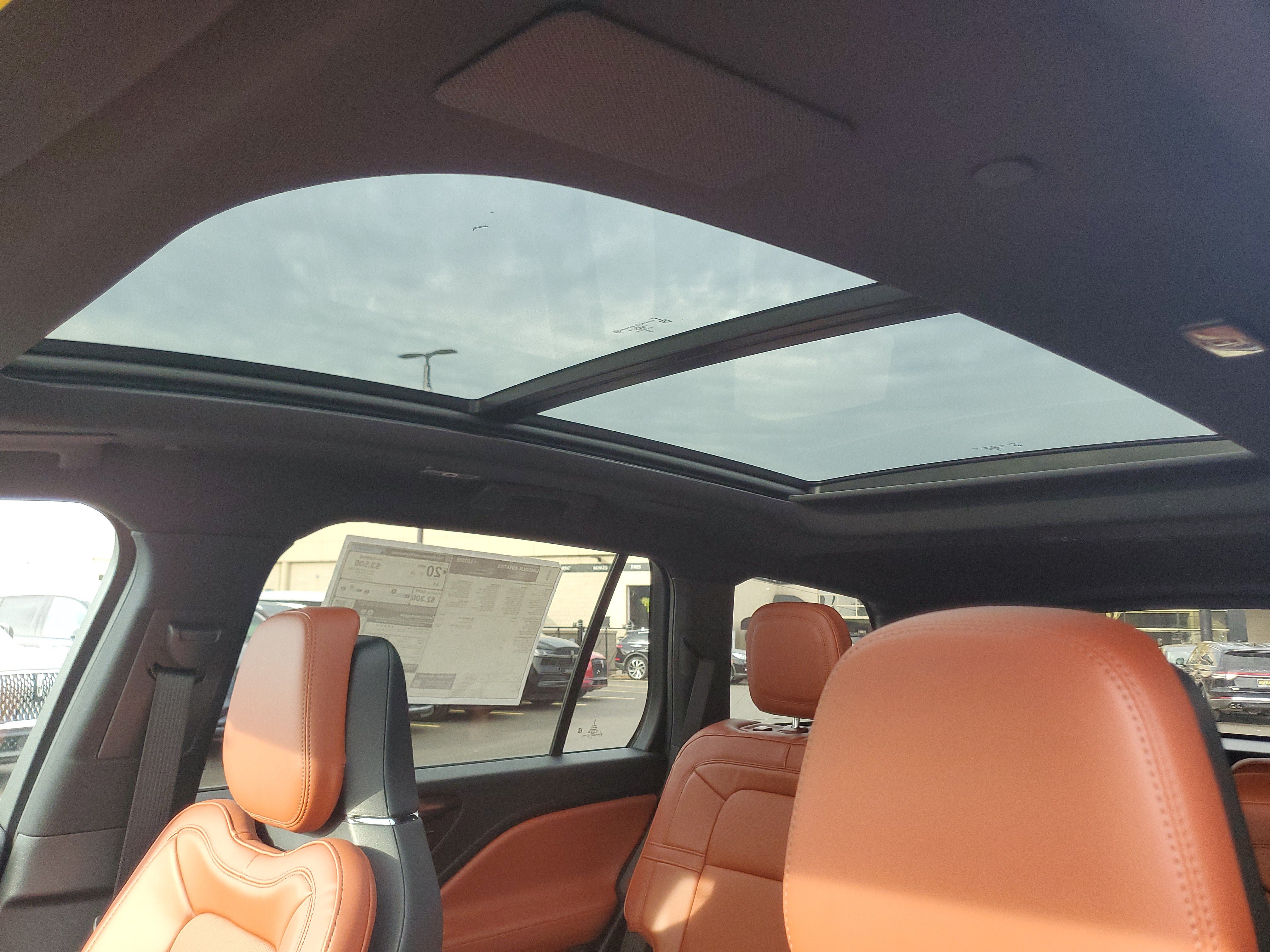 New 2027 Lincoln Aviator Reserve AWD/4WD image 10