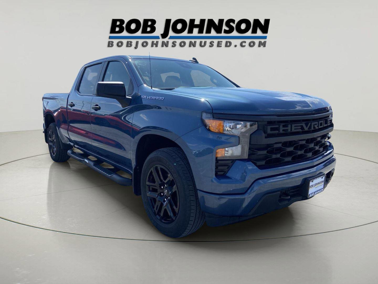 Used 2024 Chevrolet Silverado 1500 Custom AWD/4WD image 1