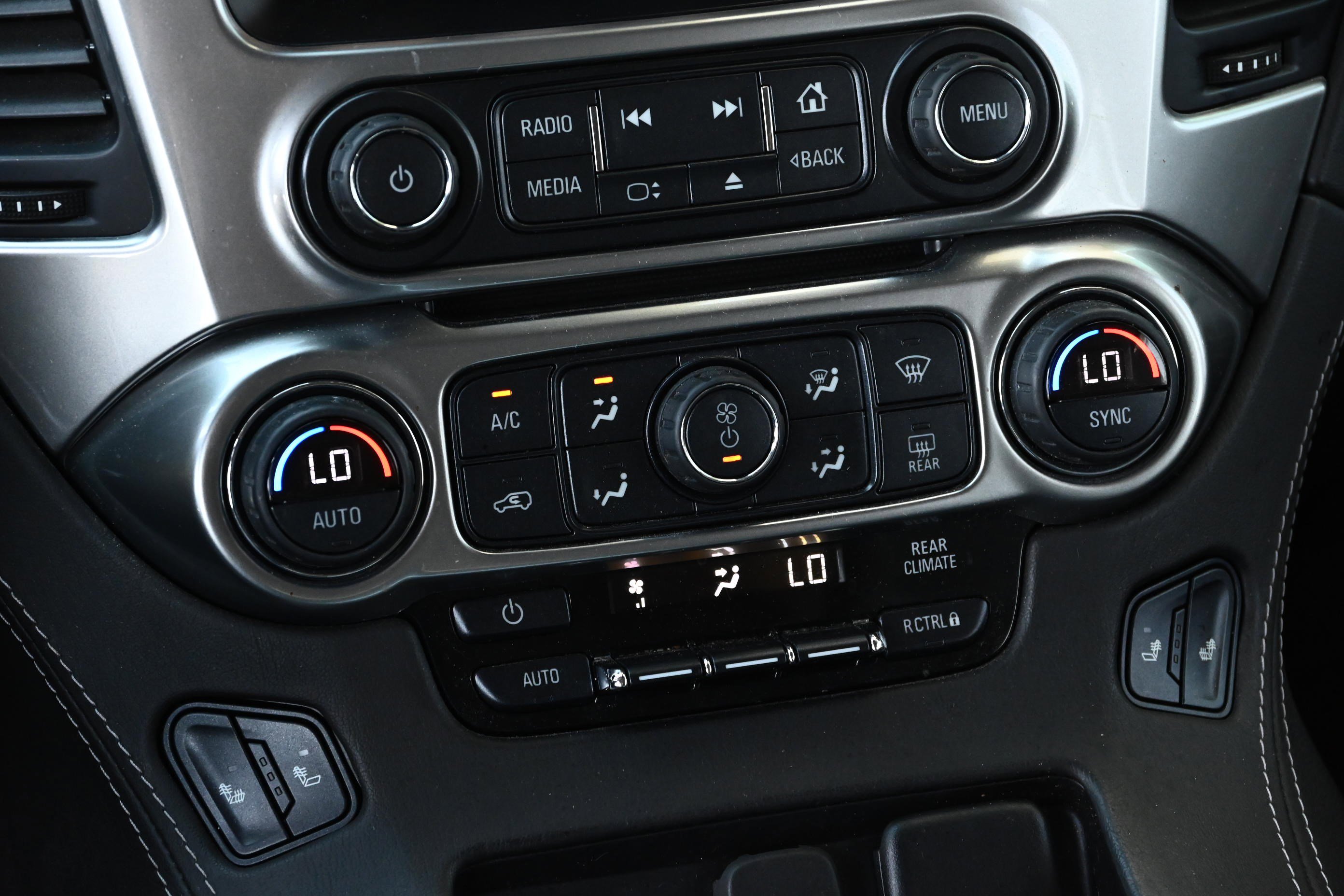 Used 2020 Chevrolet Tahoe LT image 18