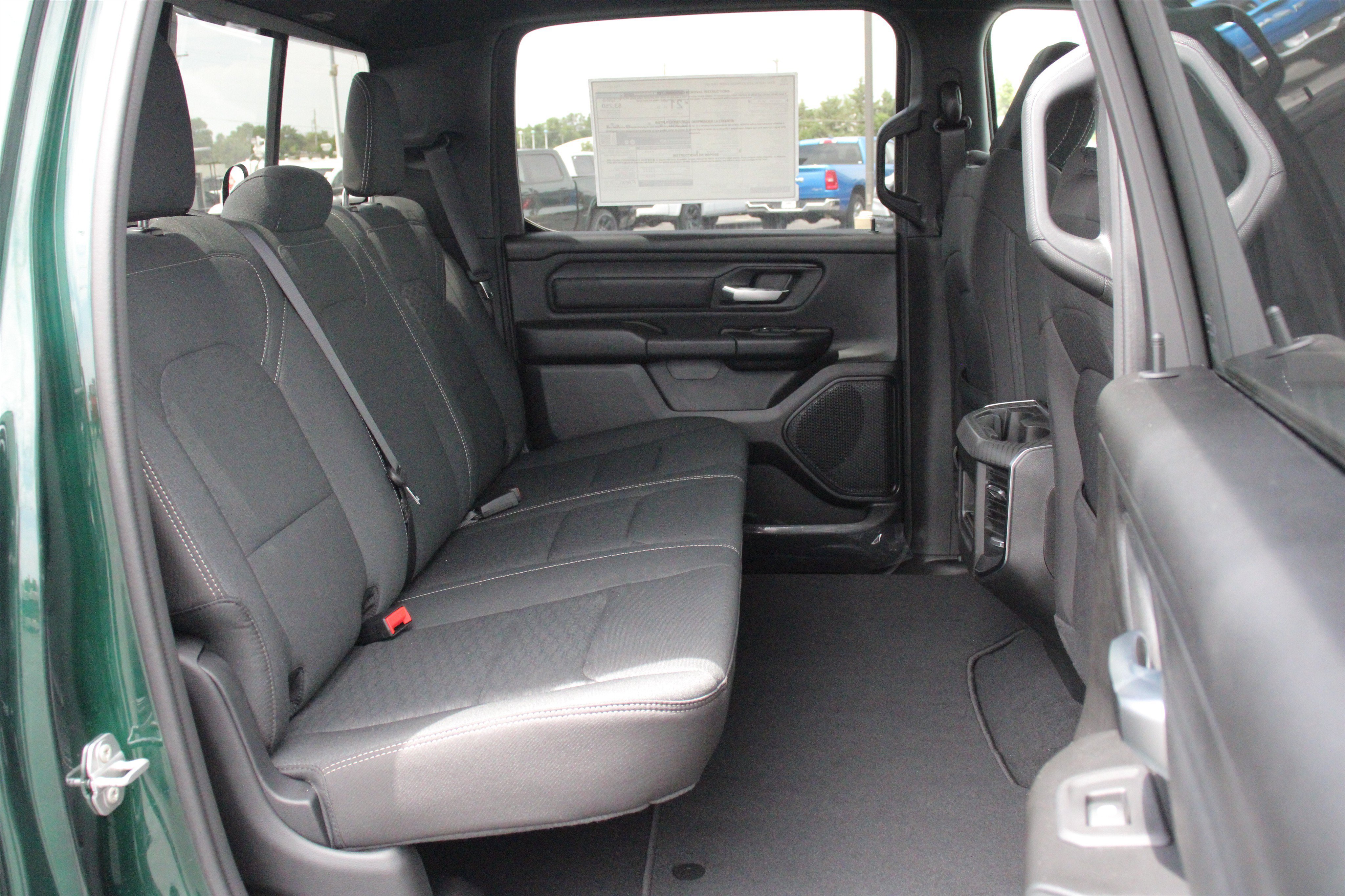 New 2026 RAM 1500 Express AWD/4WD image 27