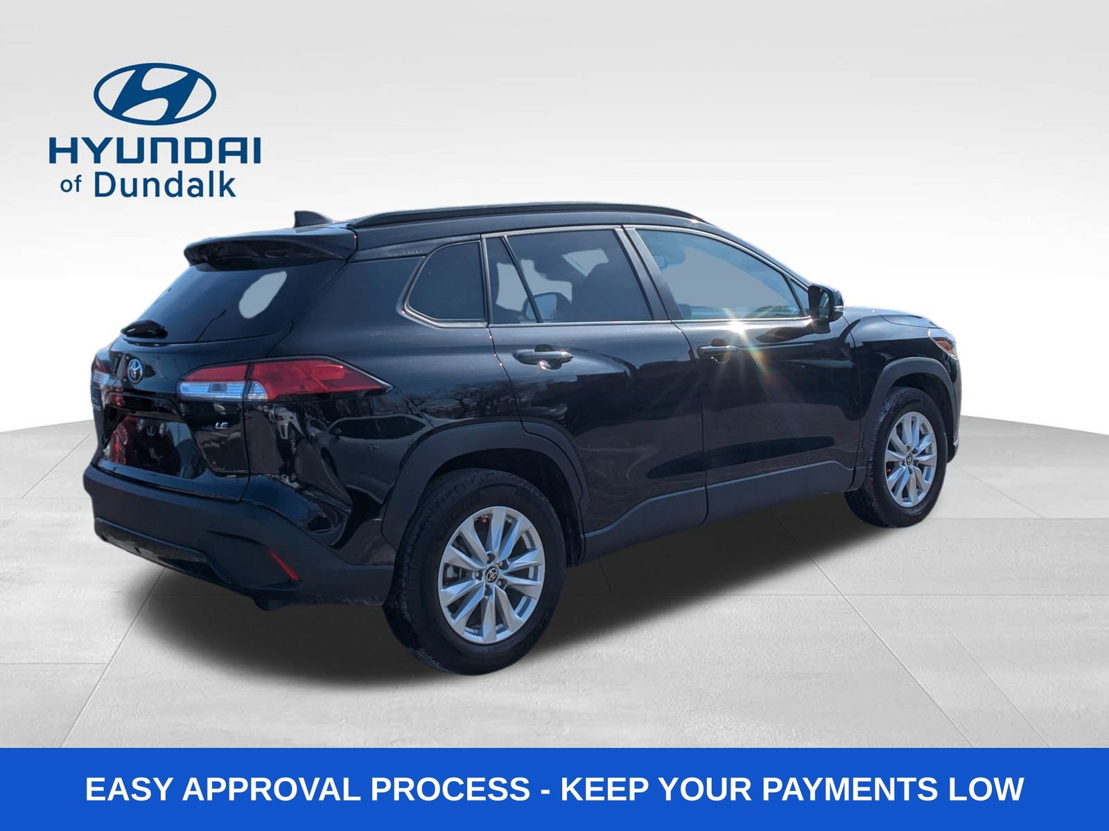 Used 2024 Toyota Corolla Cross LE FWD image 7