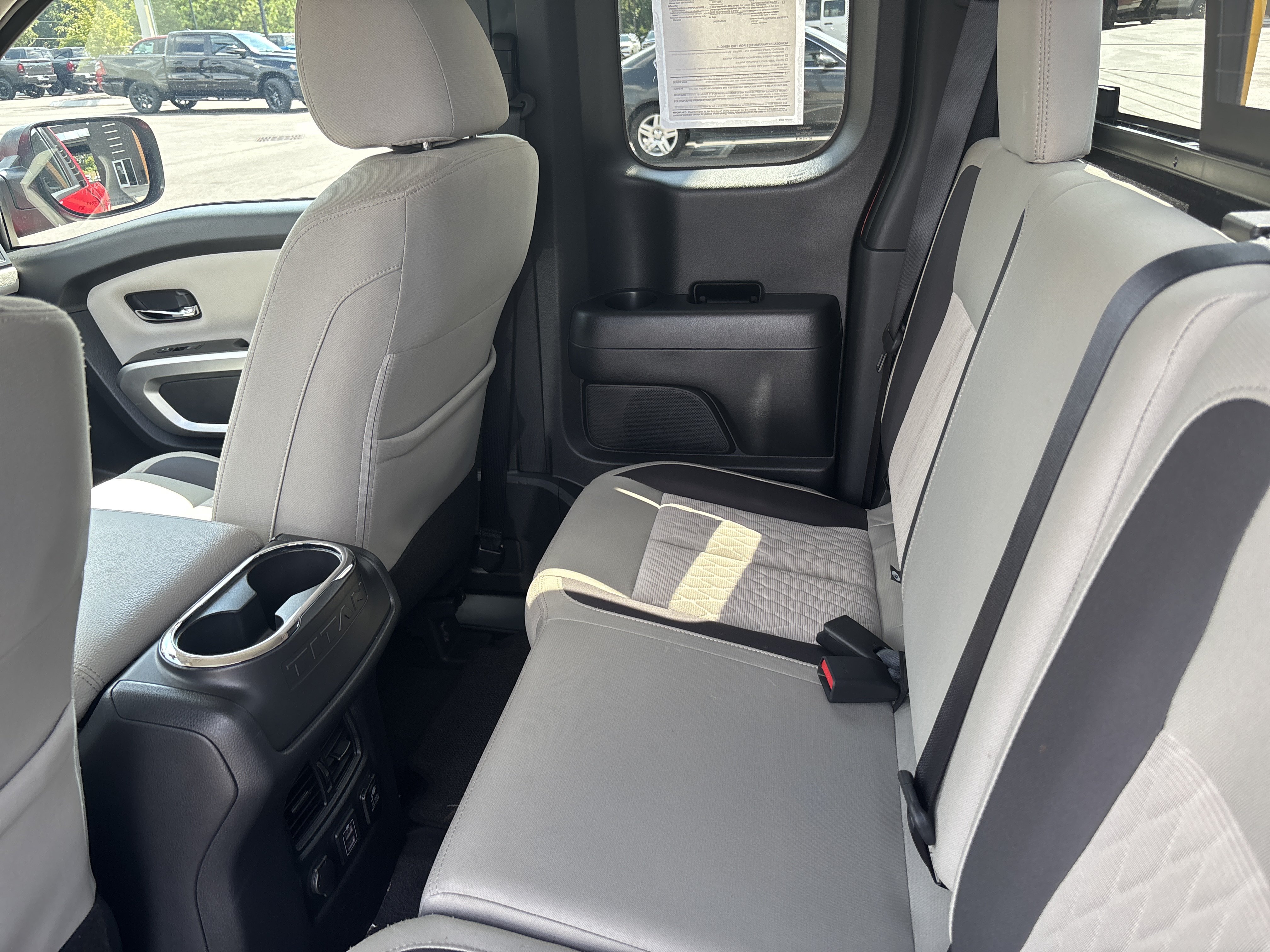Used 2024 Nissan Titan SV w/ Accessory Utility Package AWD/4WD image 32