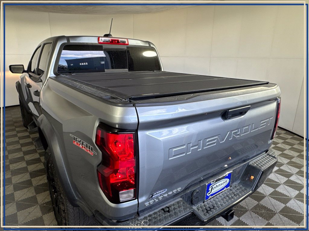 Certified 2025 Chevrolet Colorado Trail Boss AWD/4WD image 38
