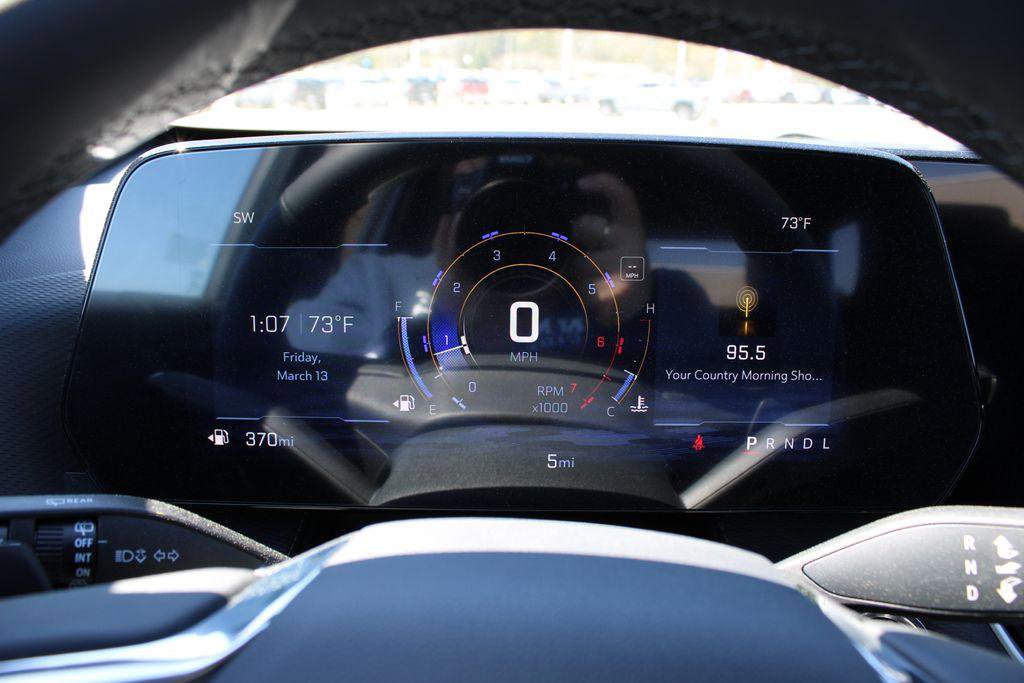 New 2026 Chevrolet Equinox LT w/ Convenience Package II image 17