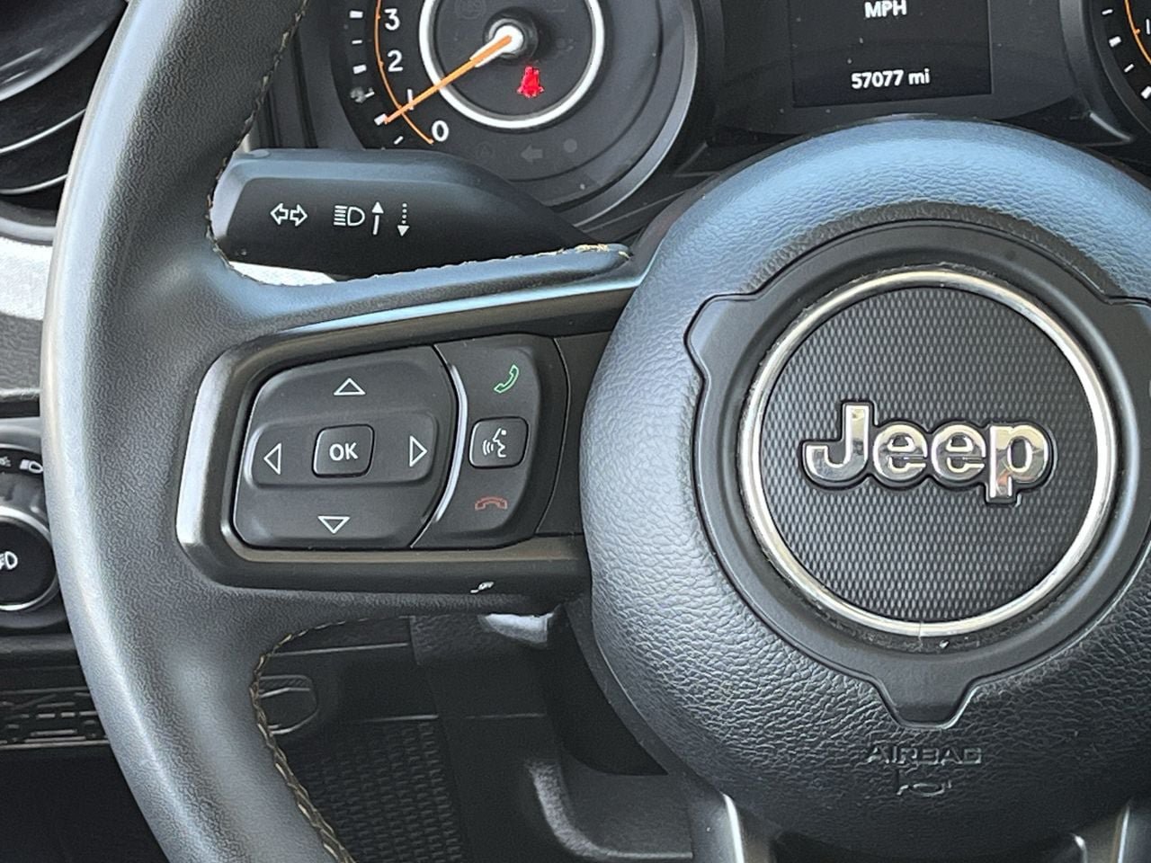 Used 2024 Jeep Wrangler Unlimited Sport AWD/4WD image 12