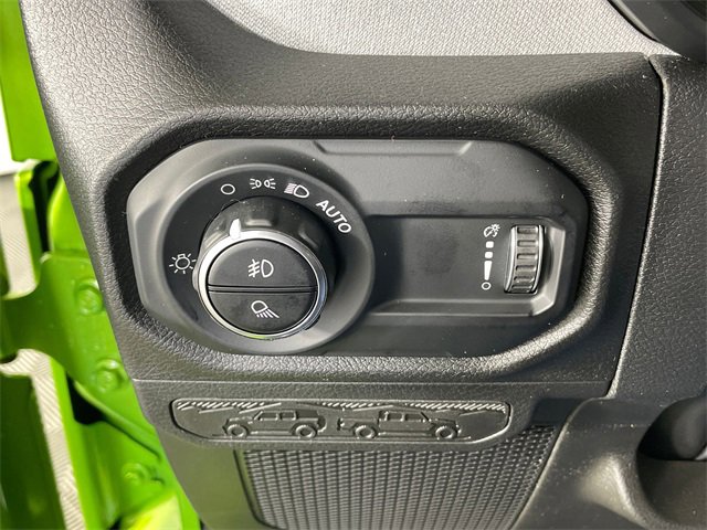 New 2025 Jeep Gladiator Sport image 16