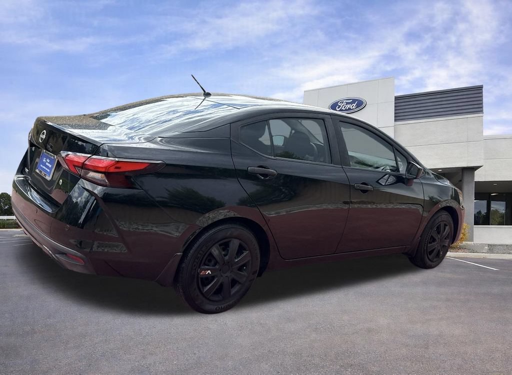 Used 2024 Nissan Versa S w/ Trunk Package FWD image 8