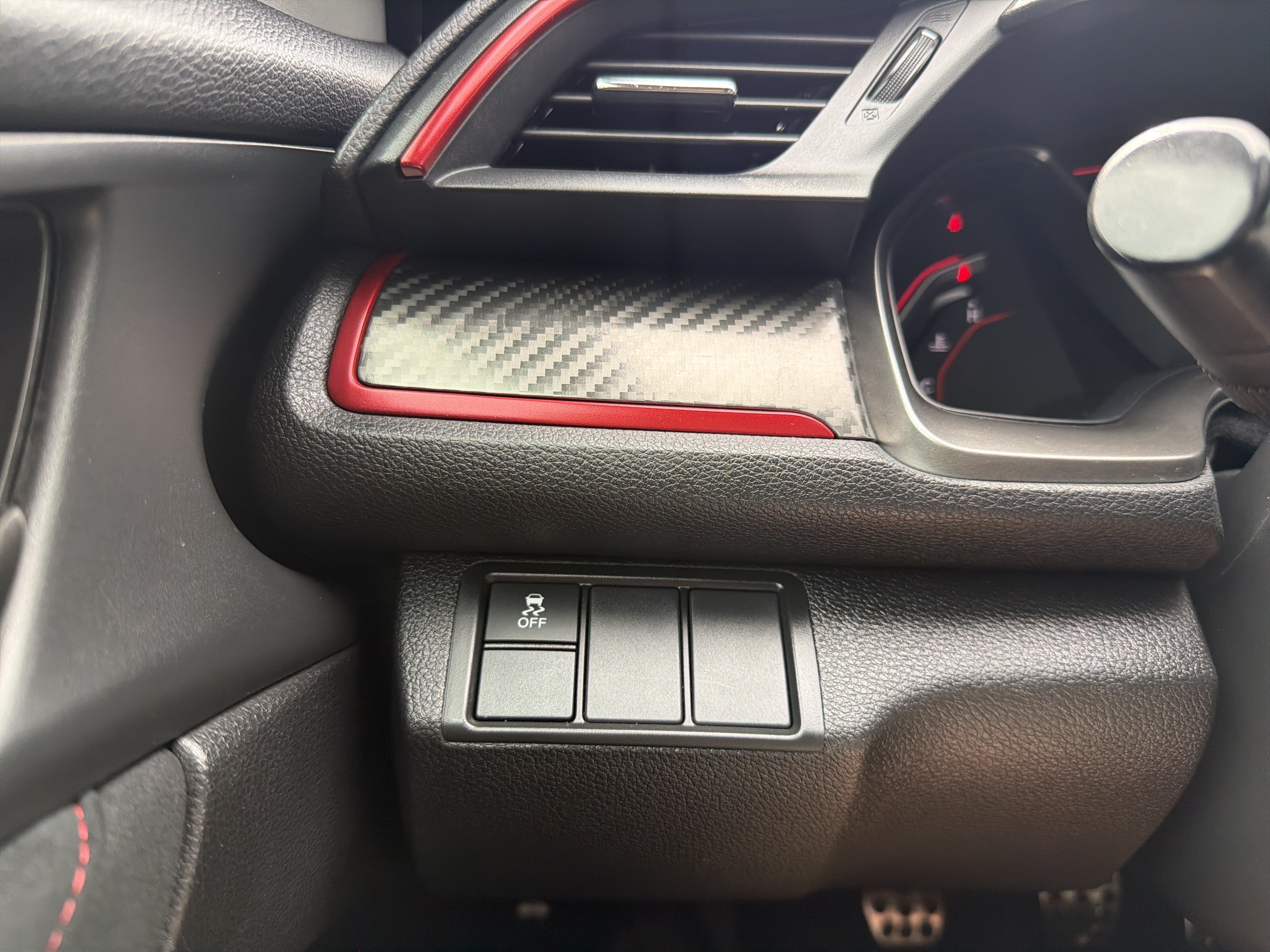 Used 2017 Honda Civic Type R image 11