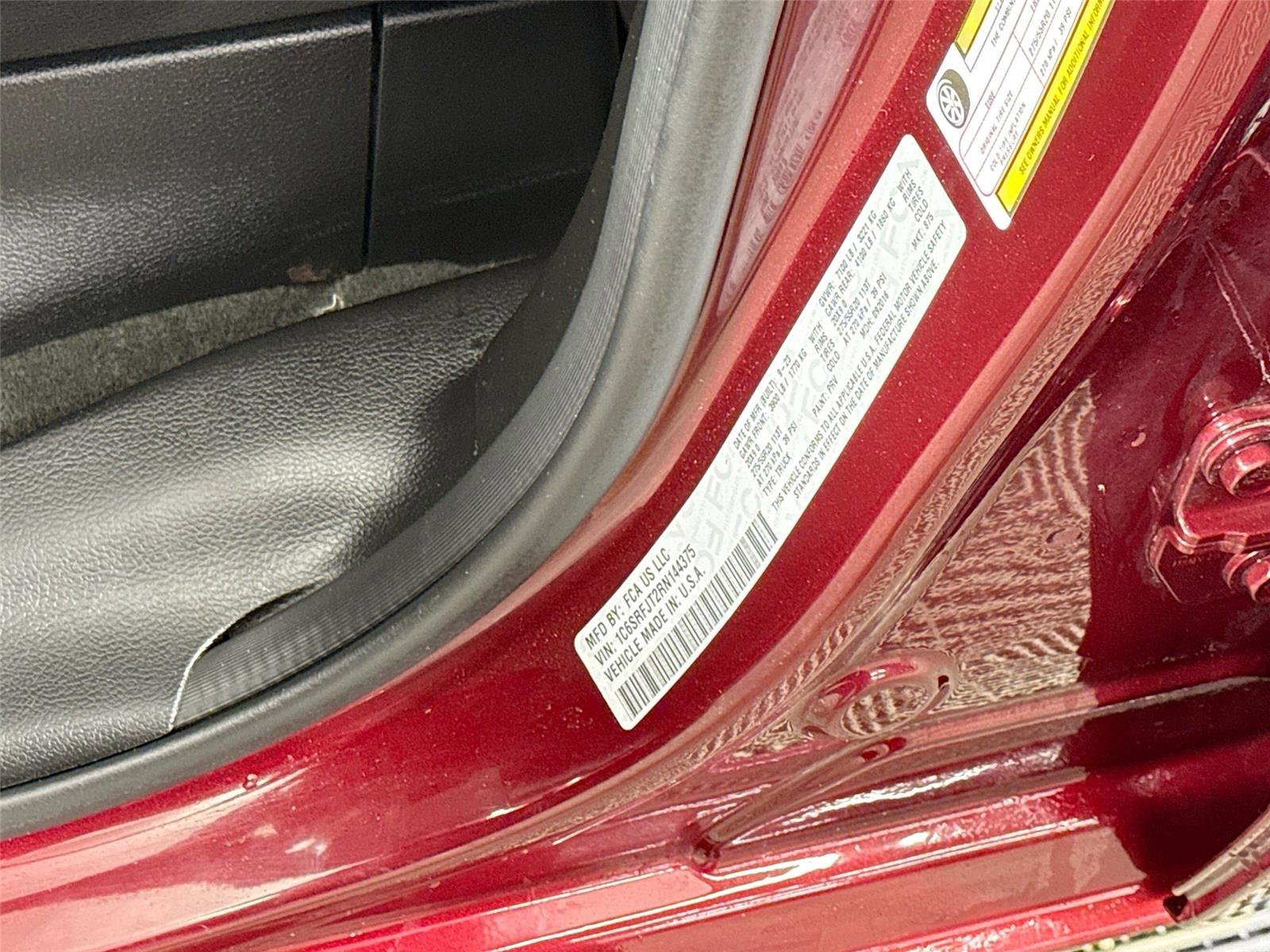 Used 2024 RAM 1500 Laramie image 24