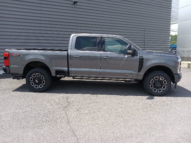 New 2026 Ford F250 Platinum AWD/4WD image 2