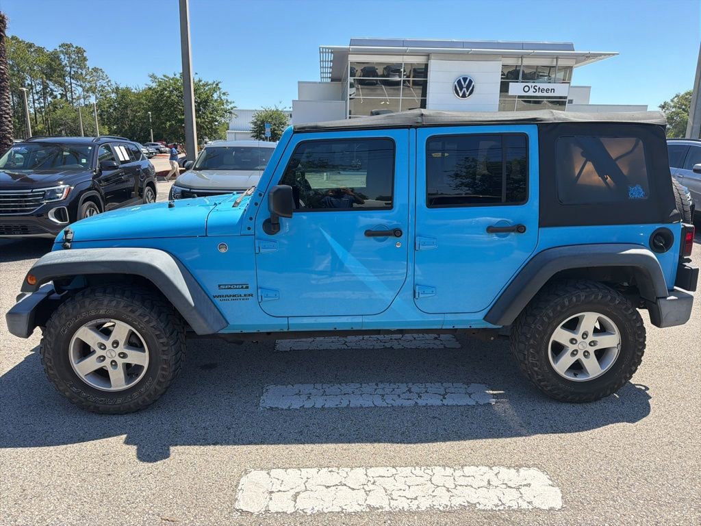 Used 2017 Jeep Wrangler Unlimited Sport w/ Quick Order Package 24S AWD/4WD image 3