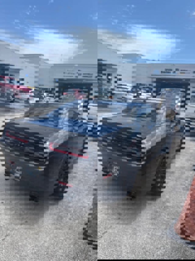 Used 2023 Dodge Challenger SRT Hellcat image 7